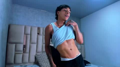 Croy online show from April 18, 6:54 pm