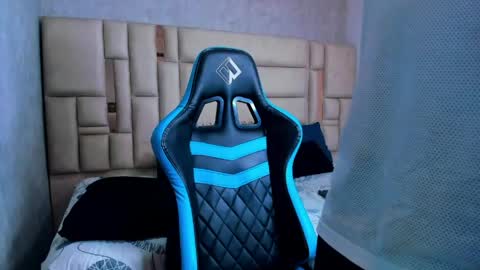 Croy online show from April 17, 6:43 pm