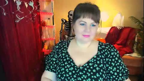 Snapshot of crystaalstaar chatting on October 23, 10:32 pm Anna online show from October 23, 10:32 pm