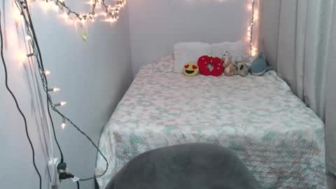 CRYSTAL 1991 online show from October 1, 4:22 am