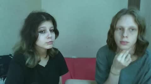Crystal and Marcl online show from October 31, 10:59 am