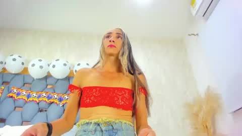 crystal_sm online show from July 4, 2:59 am