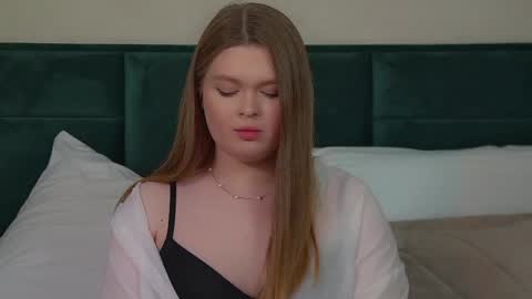 Crystal online show from April 23, 12:40 pm