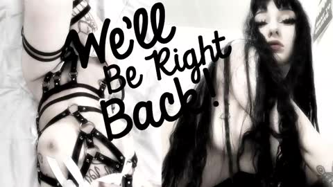 Sasha    Make me moan with patterns   good music here  online show from February 9, 4:54 pm