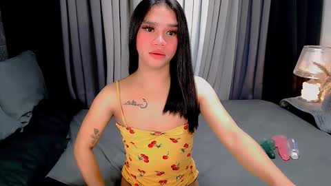 bea takashi  online show from November 25, 1:43 pm