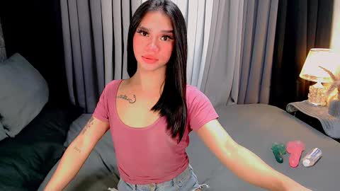 bea takashi  online show from November 22, 1:20 pm