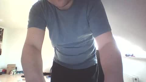 cuddlycrab48 online show from March 24, 1:17 pm