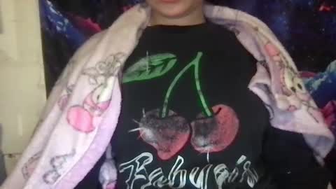 Angela online show from December 10, 4:27 pm