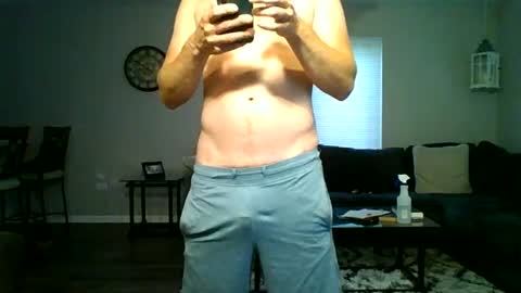 Lloyd Wallace online show from June 19, 11:55 pm