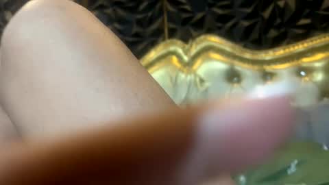 im KIM new girl to spoil online show from April 7, 2:08 pm