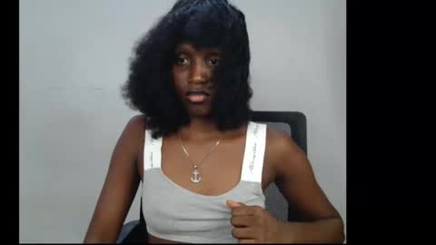 sophie online show from March 15, 2:42 pm