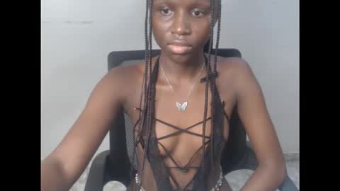 sophie online show from September 24, 9:16 am