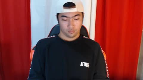 ask me online show from April 10, 5:28 pm