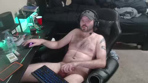 Snapshot of cumslinger2003 chatting on October 23, 12:50 pm cumslinger2003 online show from October 23, 12:50 pm