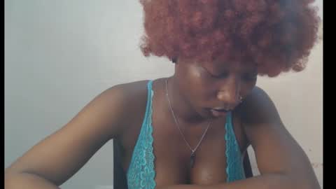 Zara online show from February 9, 1:42 am