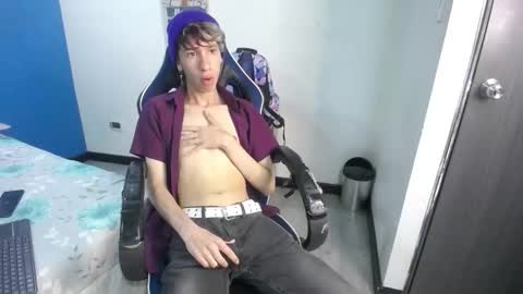 CupcakeeBoy online show from October 22, 1:24 pm