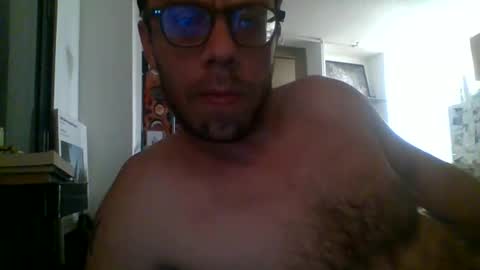 cupgoing1 online show from December 17, 5:25 am