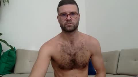 curiousnesssssss online show from October 27, 1:33 pm