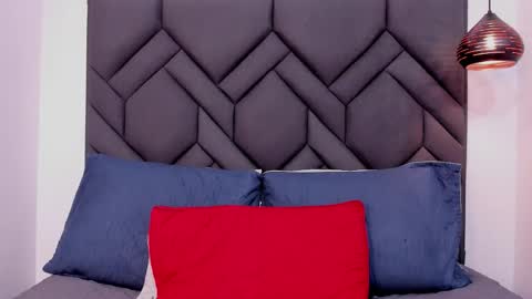 Cataleya online show from February 16, 7:45 pm