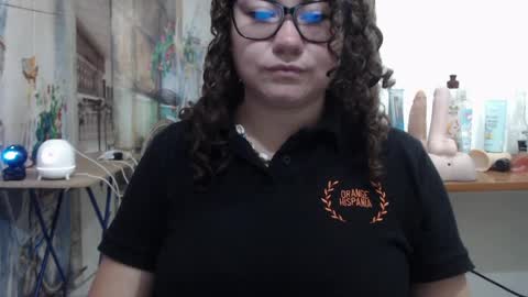 Vannesa online show from April 9, 2:26 am