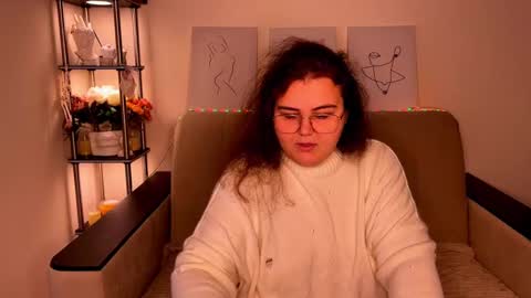 Jane  online show from December 12, 7:19 am