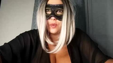 curvywoman40 online show from October 6, 2:13 pm