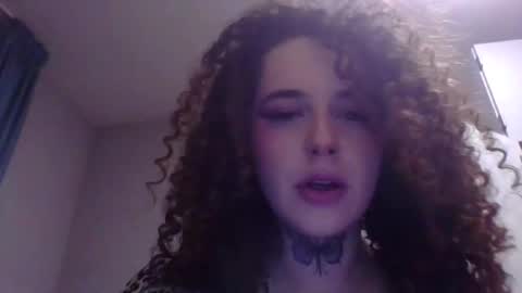 curvyyus online show from February 3, 5:39 pm