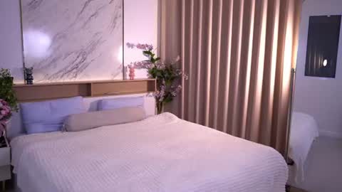 Foxy online show from June 28, 2:46 pm