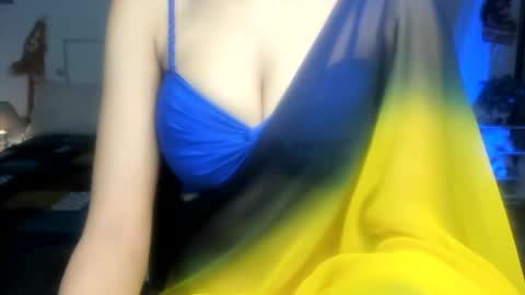 Alisha online show from July 14, 2:05 am