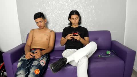 ARTURO-18  MATIAS-18  NIKOLAY-19  HADES-18  GABO-19 online show from February 25, 8:21 pm