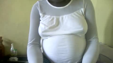 cute_diva15 online show from February 1, 7:05 am