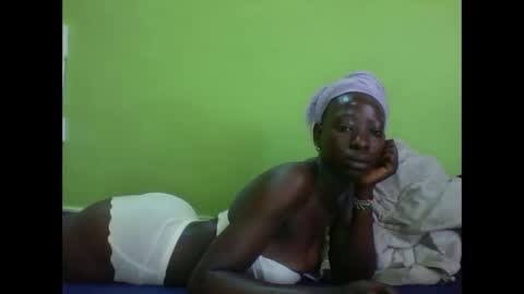 cute_doria online show from June 2, 5:20 am