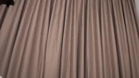 Emily online show from February 7, 2:47 am