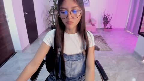 Bella Fox online show from February 13, 5:27 pm