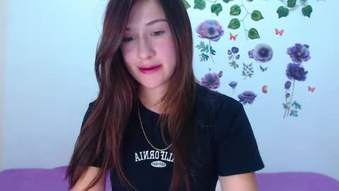 Isabella online show from May 12, 11:47 pm