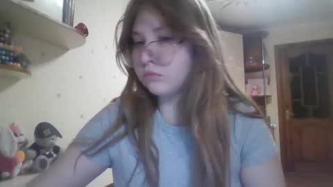 Veronica online show from February 8, 8:53 pm