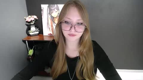 Veronica online show from October 31, 12:27 pm