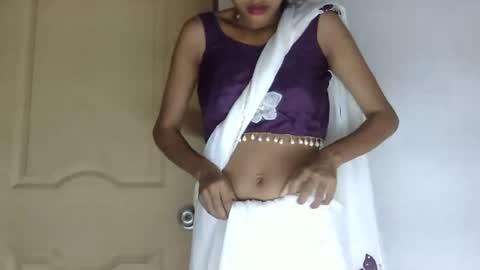ruhi online show from July 12, 2:15 am
