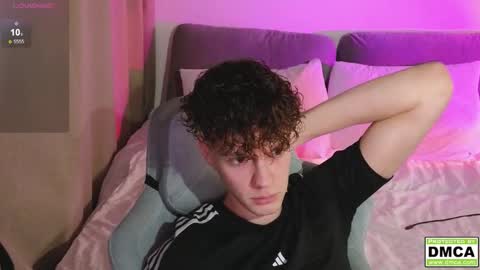 Thomas -  online show from March 5, 7:12 pm