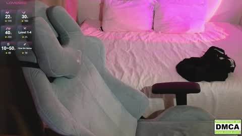 Thomas -  online show from March 4, 7:11 pm