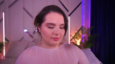 Amber online show from November 28, 1:13 am