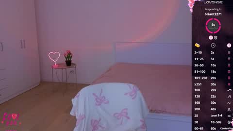 Ariel online show from September 19, 4:33 pm