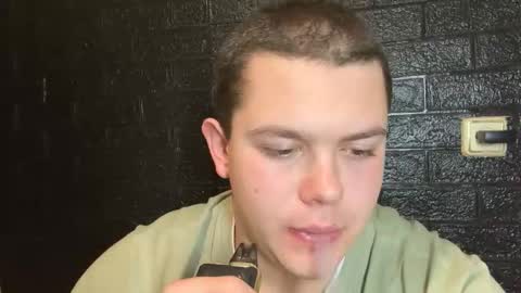 Alex online show from November 21, 8:18 pm