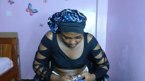 cutebuu online show from April 19, 9:28 pm