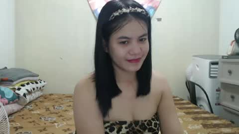 cutecindy2000 online show from July 28, 11:48 pm