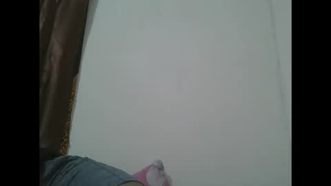 Snapshot of cuteebony2 chatting on October 17, 8:13 pm Sheila online show from October 17, 8:13 pm