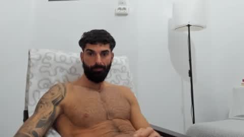 cuteeboy online show from November 27, 12:57 pm