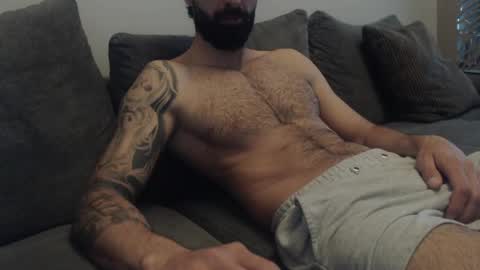 cuteeboy online show from April 30, 5:12 am