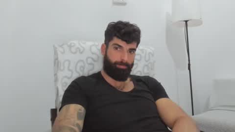 cuteeboy online show from March 10, 3:41 pm