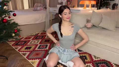 Elsa online show from December 19, 9:38 am